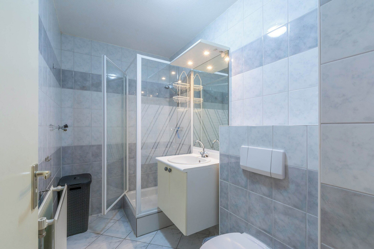 Bathroom, Strandslag 193 Charming Apartment for 4-person, Den Helder