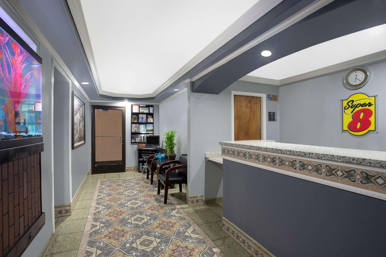 Public Area 2, Super 8 by Wyndham Chico, Butte