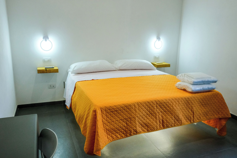 Bedroom 2, Allegro Hotels, Napoli