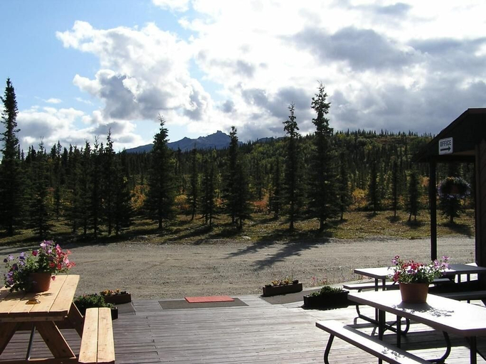 Others 5, White Moose Lodge, Denali