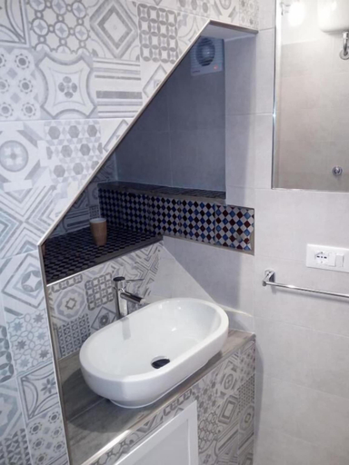 Bathroom 5, Casa Vacanze D'amore, Palermo