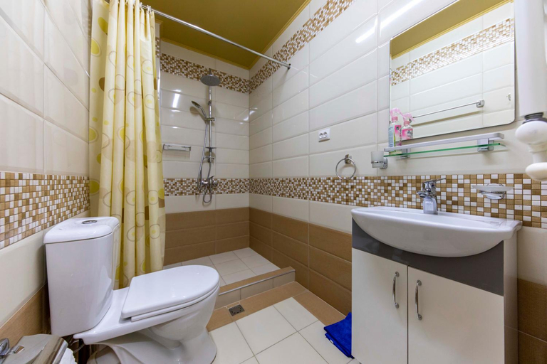 Bathroom 4, Tatev Hotel and Tours, Yerevan