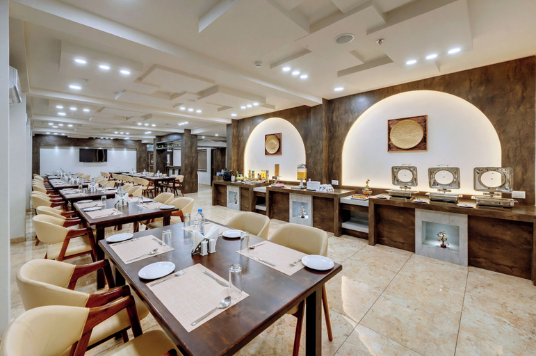 Food & Drinks 4, CLICK HOTEL TULSI, Jamnagar