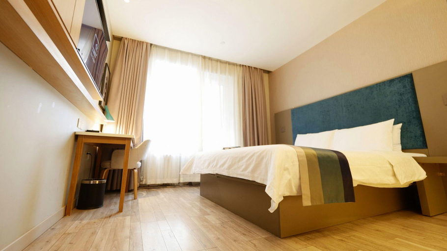 Bedroom 2, Homeinn Selected Hotel (Harbin West Station University of Technology), Harbin