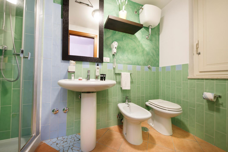 Bathroom 3, Relais Villa Buonanno, Napoli