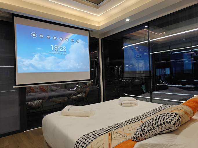 Bedroom 2, Sunny Pavilion