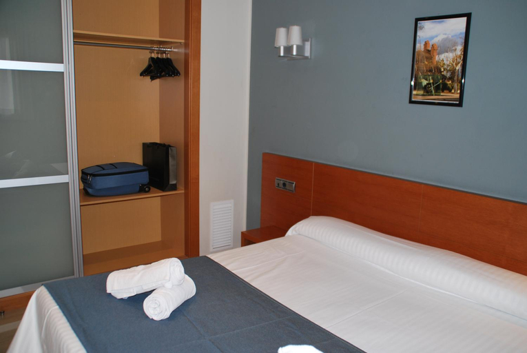 Bedroom 2, Suites Independencia - Abapart, Barcelona