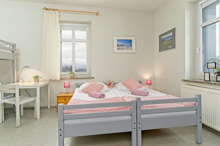 Bedroom, Osrodek WOJKOW Kowary kolo Karpacza, Jelenia Góra