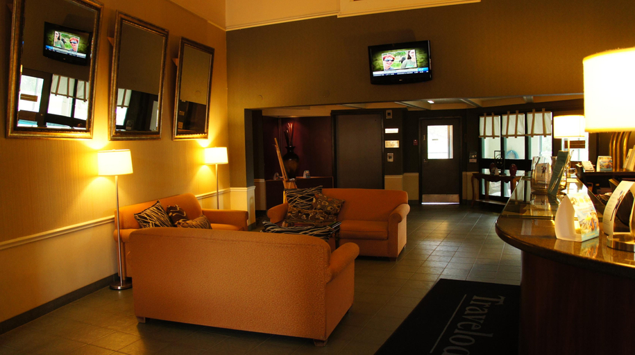 Public Area 2, Travelodge by Wyndham Ottawa East, Ottawa