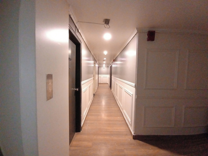 Others 5, Qotel Comfort Centrum NFC, Delhi