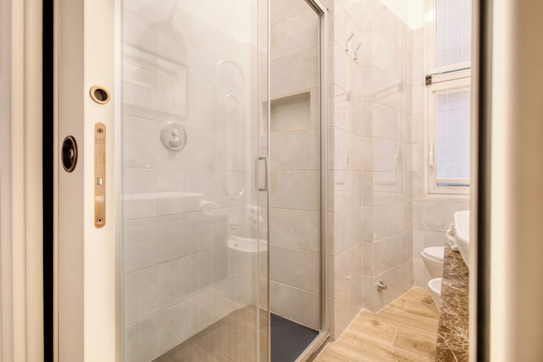 Others 4, Modern flat near the Centre of Milan, Milano