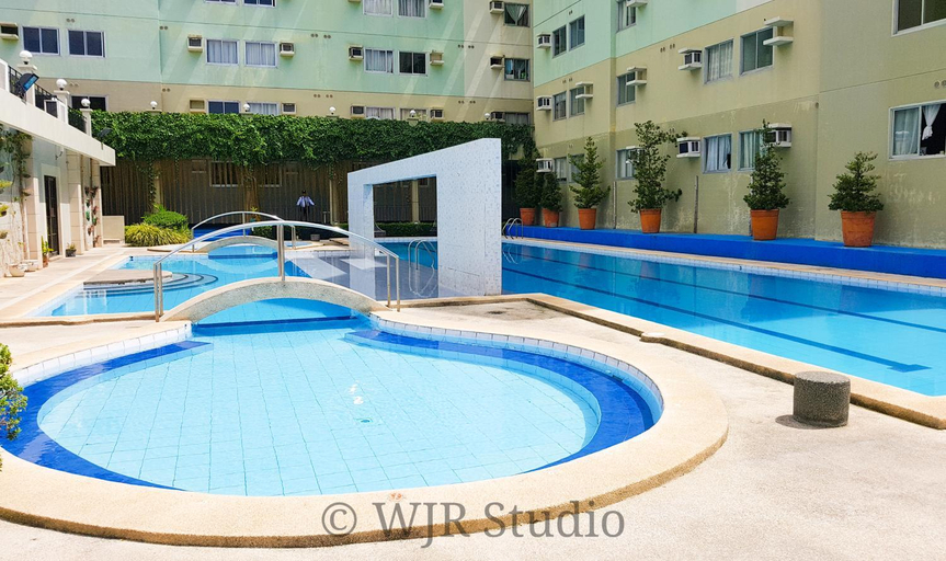 Others 3, Centropolis King Bed Deluxe, Muntinlupa