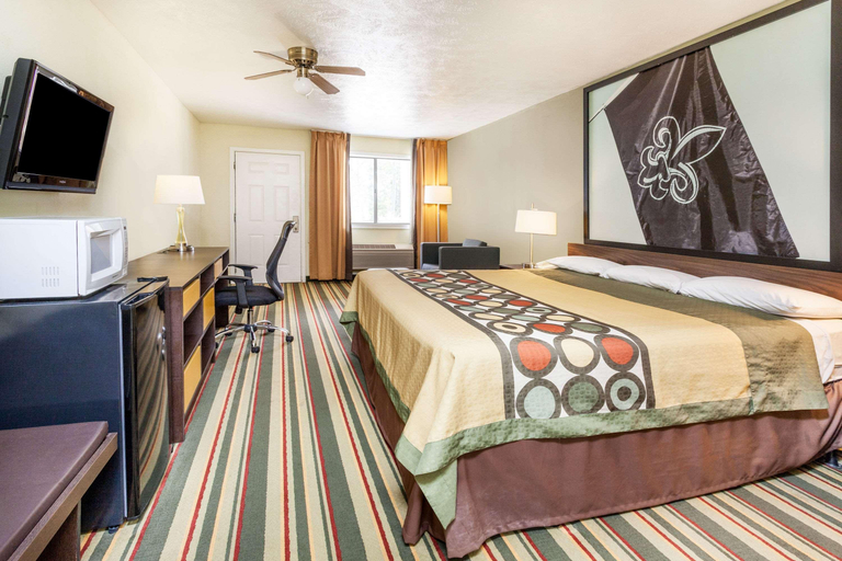 Bedroom 4, Super 8 by Wyndham Brookhaven, Lincoln