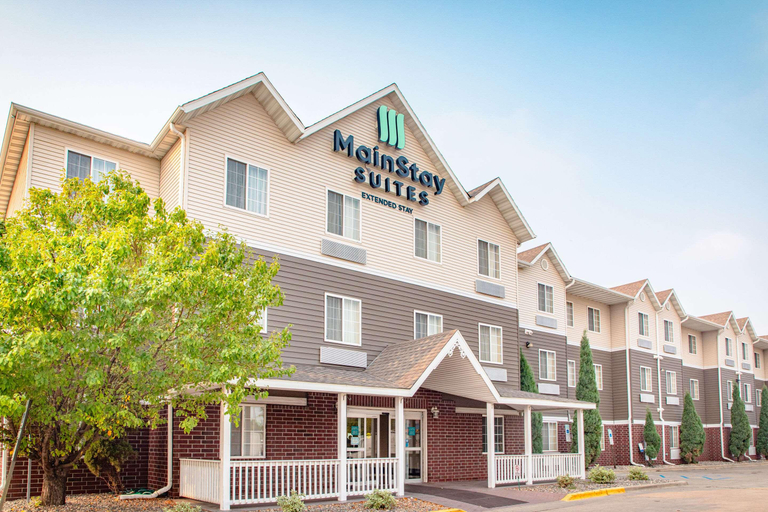 Exterior & Views 2, MainStay Suites Fargo - I-94 Medical Center, Cass