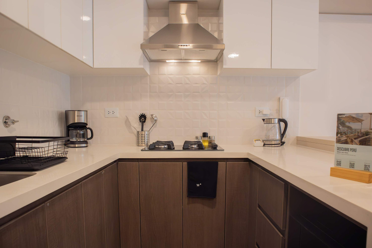 Room 3, w Bright 1BR w Balcony in Miraflores, Lima