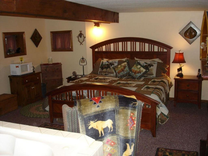 Others 2, Spruce Moose Lodge and Cottages, Carroll