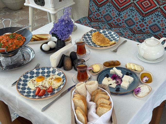 Food & Drinks 5, Yasemen Hotel, Xocalı (Nagorno-Karabakh)