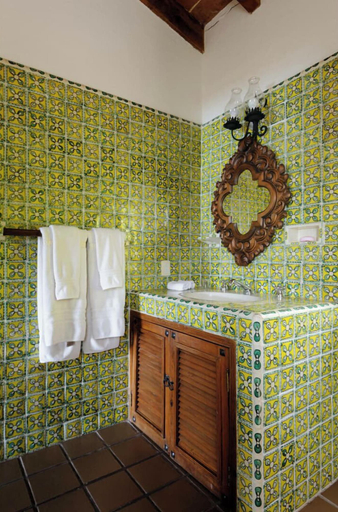 Bathroom, LUCERO CREIXELL, Valle de Bravo