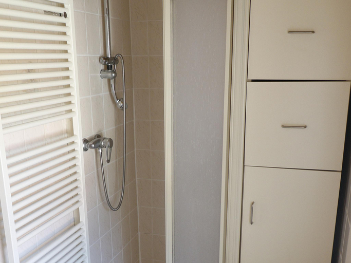 Bathroom 3, Wohnung in Huddingen mit Terrasse, Waldeck-Frankenberg