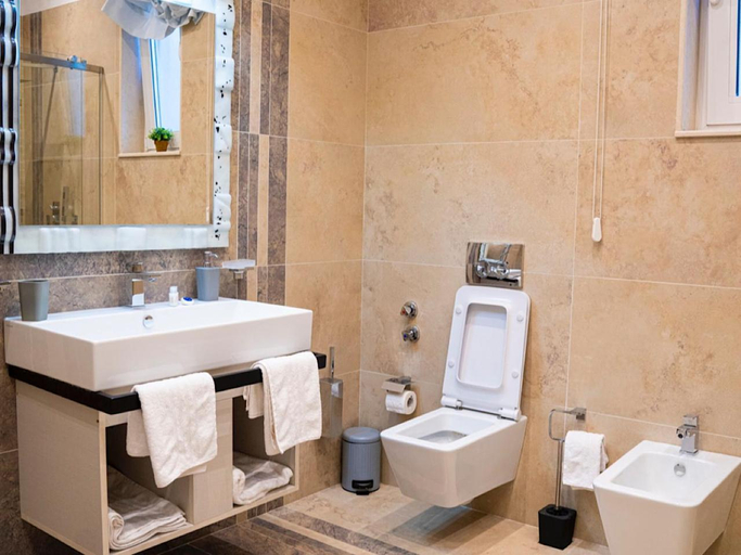 Bathroom 3, Hotel Vila Tirana, Tirana