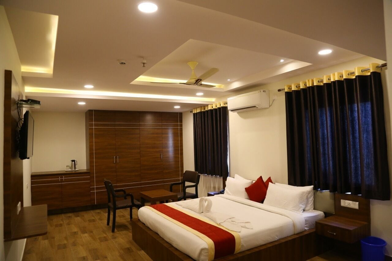 Others 5, Hotel M Grand, Ranga Reddy