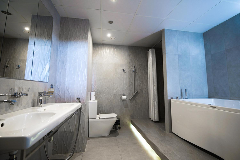 Bathroom 4, Fra Mare Thalasso Spa, Haapsalu