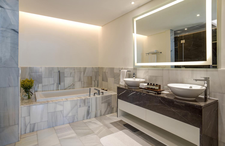Bathroom 5, Th8 パーム ドバイ ビーチ リゾート, ヴィネット コレクション by IHG, Dubai