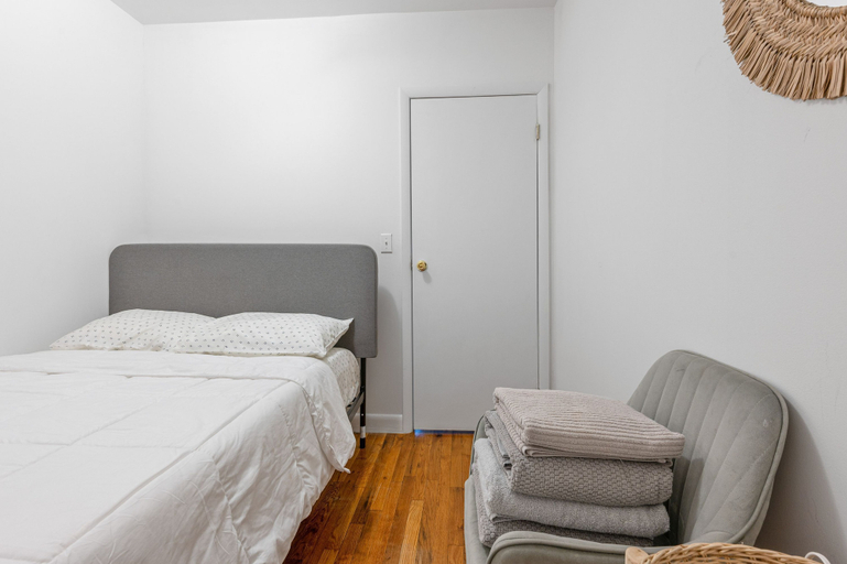 Room 2, Lovely Apt Near Central Park, New York