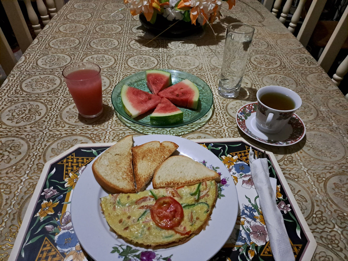 Food & Drinks 2, 15 min from airport in kingston jamaica