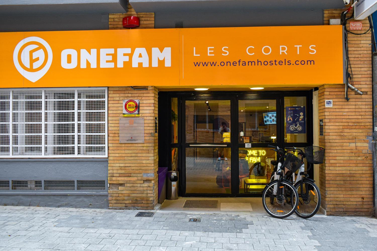 Others 5, Onefam Les Corts, Barcelona