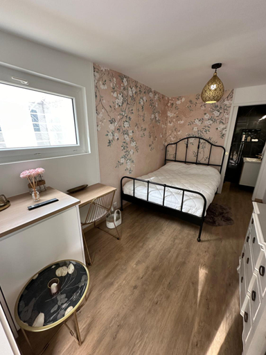 Others 4, Chambre independante renovee proche DisneyLand Paris, Seine-et-Marne