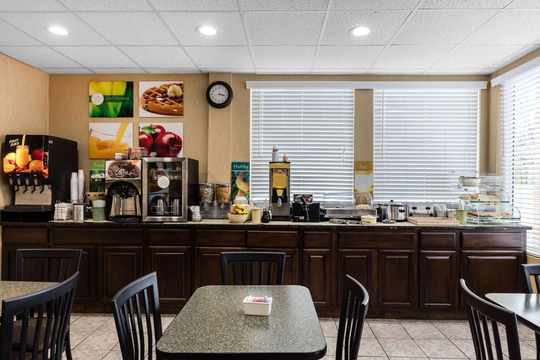 Food & Drinks, Quality Inn Tullahoma, Coffee