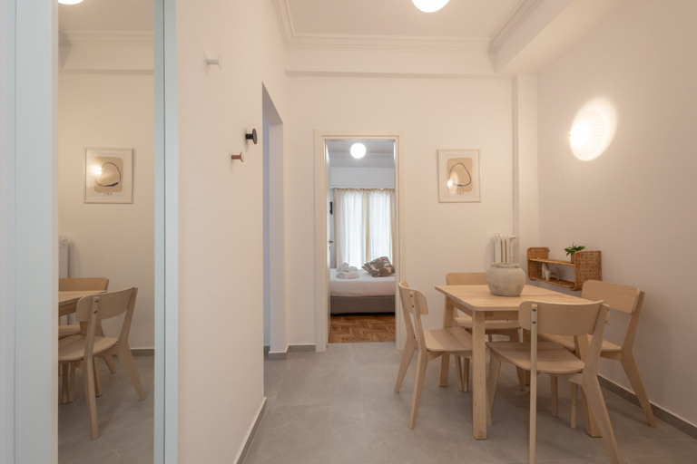 Room 3, Brand New 2 Bdrm Apt in Koukaki Athens, Attica