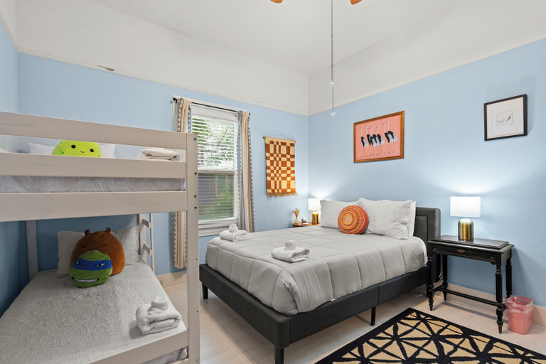 Others 5, Trish's Stor Mara by Ryson Vacation Rentals, Galveston