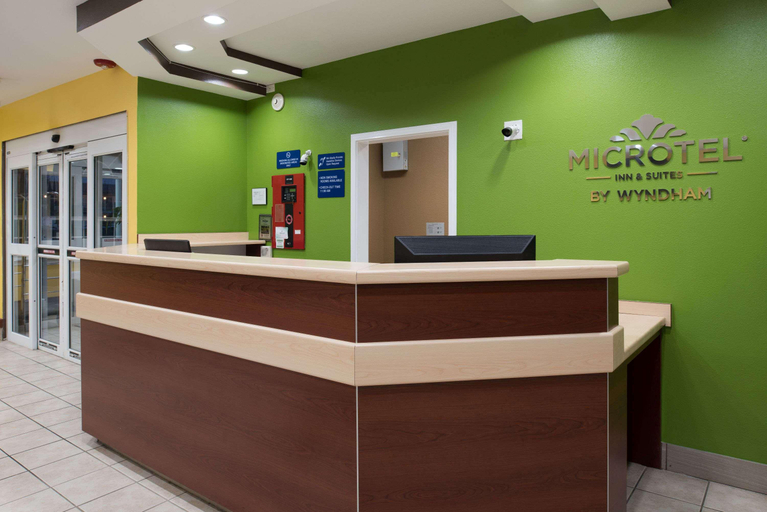 Public Area 2, Microtel Inn & Suites by Wyndham Rogers, Benton