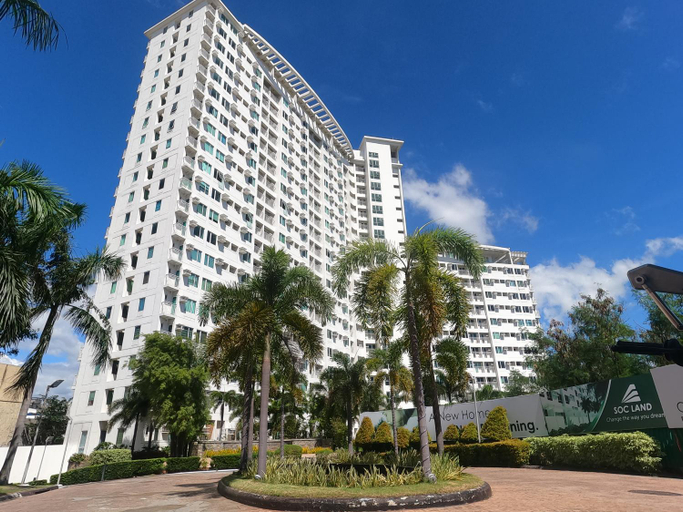 Others 5, Deluxe Couple Suite - with Lake View in Alabang!, Muntinlupa