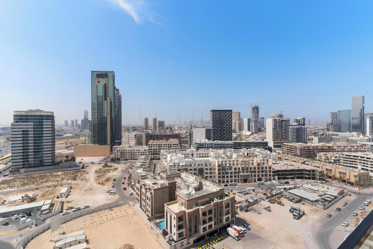 Others 5, Silkhaus Binghatti Venus, Dubai