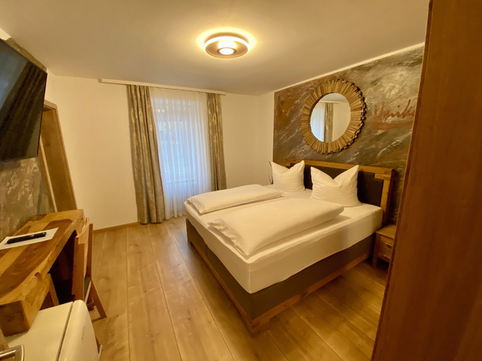 Bedroom 3, Hotel Restaurant Unikat, Bernkastel-Wittlich