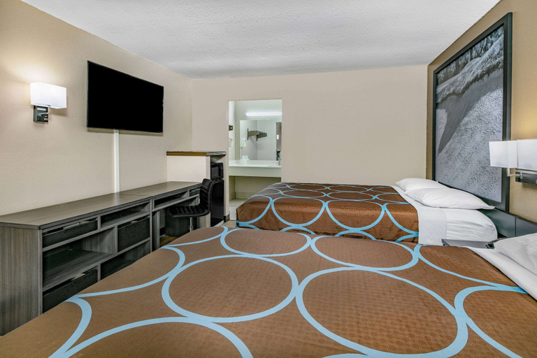 Bedroom 4, Super 8 by Wyndham Moss Point, Jackson