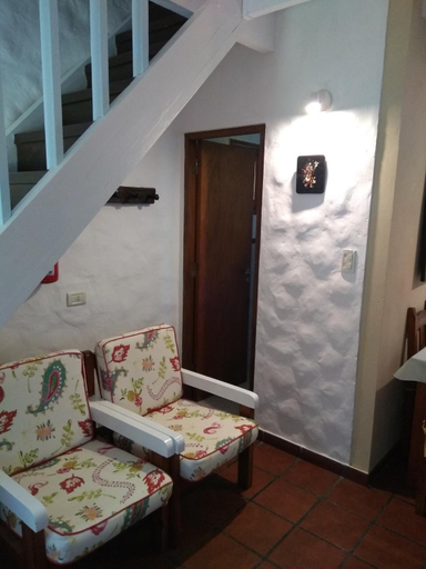 Others 4, Aquimequedo, Villa Gesell