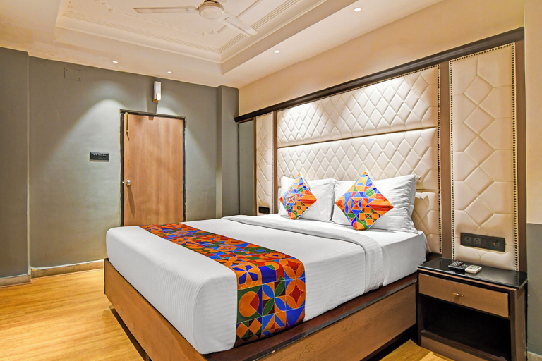 Bedroom 3, FabHotel Gulshan International - Nr. Peter Cat Park Street, Kolkata