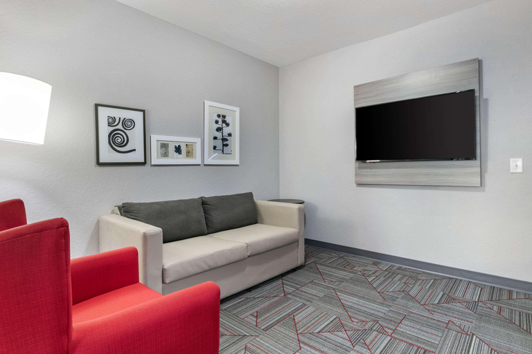 Public Area 2, Clarion Pointe Columbus-Bradley Park, Muscogee