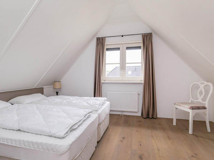 Bedroom 2, Villa Near Forest Trails, Hoogeveen