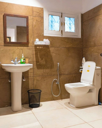 Bathroom, Hampton Villa Retreat, Dehradun