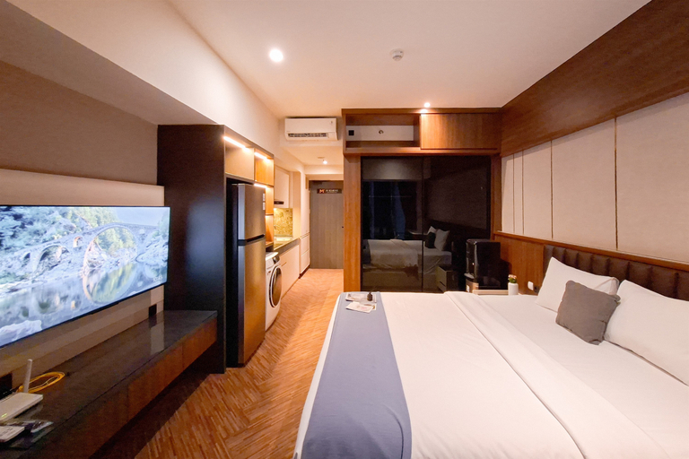 Others 4, Modern Rustic Studio Apartment at Carstensz Residence By Travelio, Tangerang Selatan
