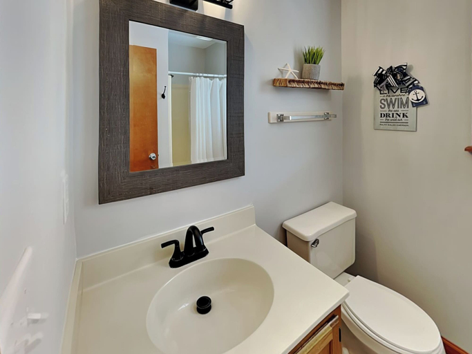 Bathroom 3, Blue Lagoon by Topsail Realty, Pender