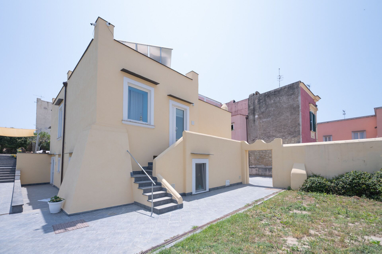 Exterior & Views 2, Aria Rooms, Napoli