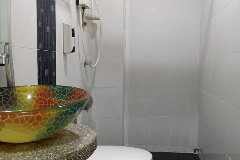 Bathroom 5