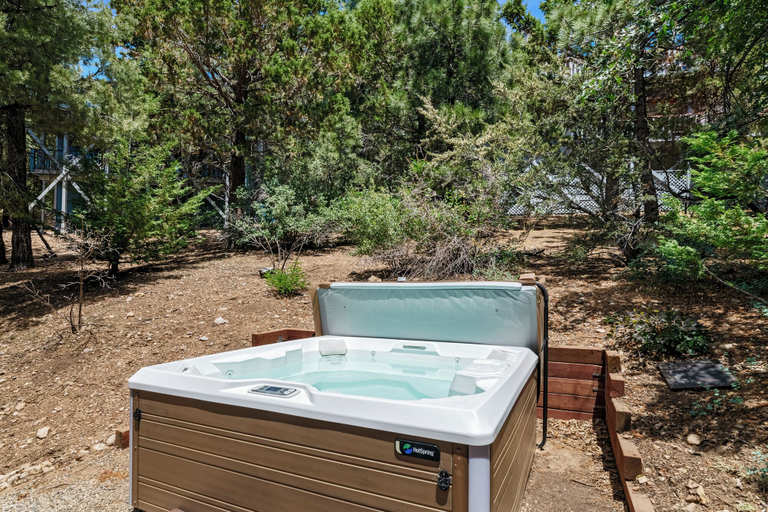Bathroom 5, Chalet Colusa, San Bernardino