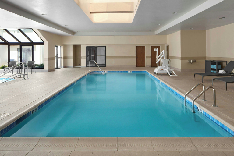 Sport & Beauty 4, Courtyard by Marriott Annapolis, Anne Arundel